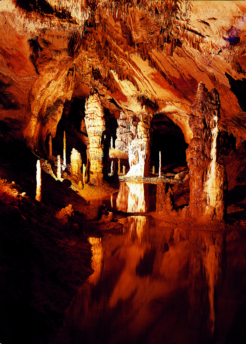 Osselle Cave