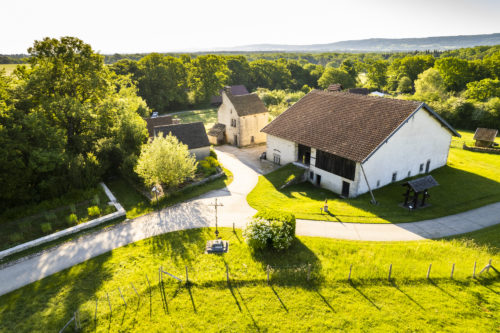 Boerderijen op het eerste plateau