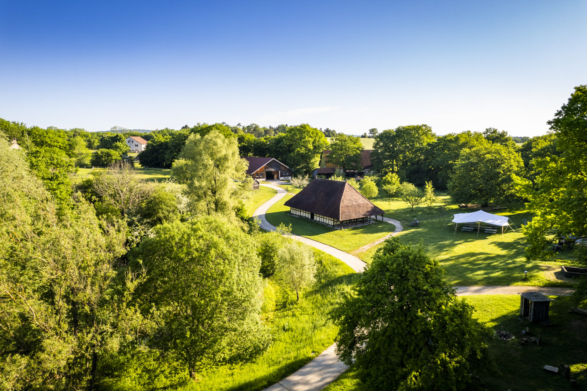 vue aérienne musée des Maisons comtoises